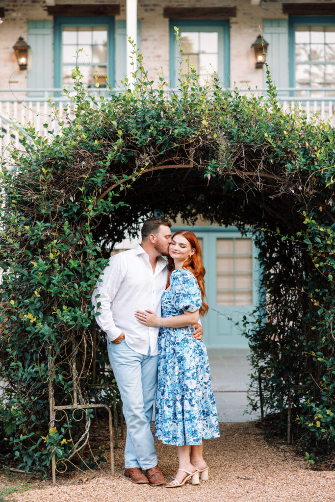 Engagement photos| Photos of The Myrtles Plantation in Saint Francisville, LA, photographed by Morgan Alysse Photography