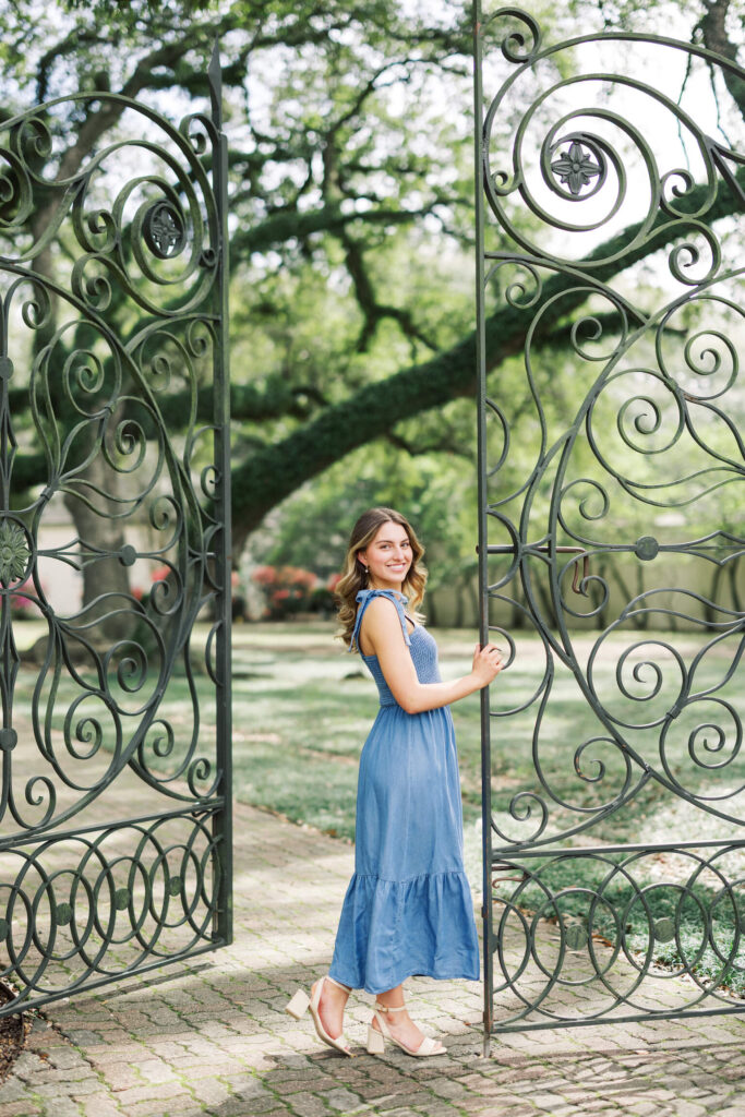 Senior pictures at UL Alumni Center, photographed by Morgan Alysse Photography