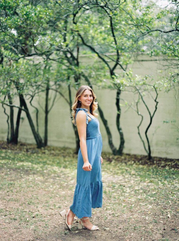 Senior pictures at UL Alumni Center, photographed by Morgan Alysse Photography