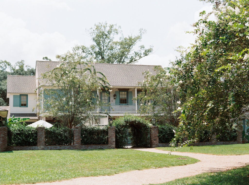 Portrait of the courtyard| Photos of The Myrtles Plantation in Saint Francisville, LA, photographed by Morgan Alysse Photography.