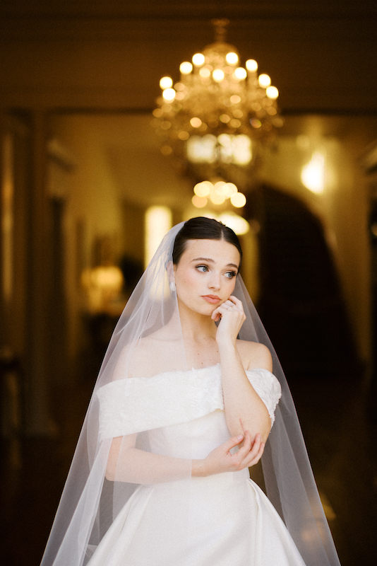 Bridal session featuring stunning architecture and natural Southern landscapes.