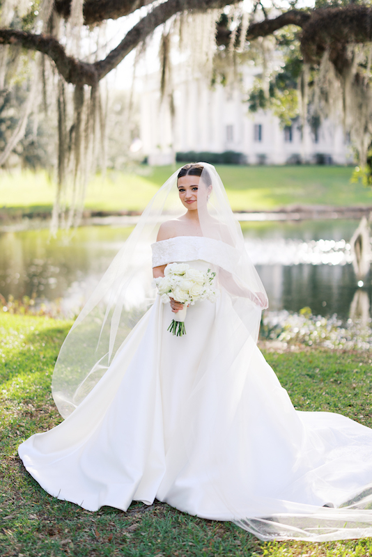 Classic bridal portraits at Greenwood Plantation with the grand white columns as a backdrop.